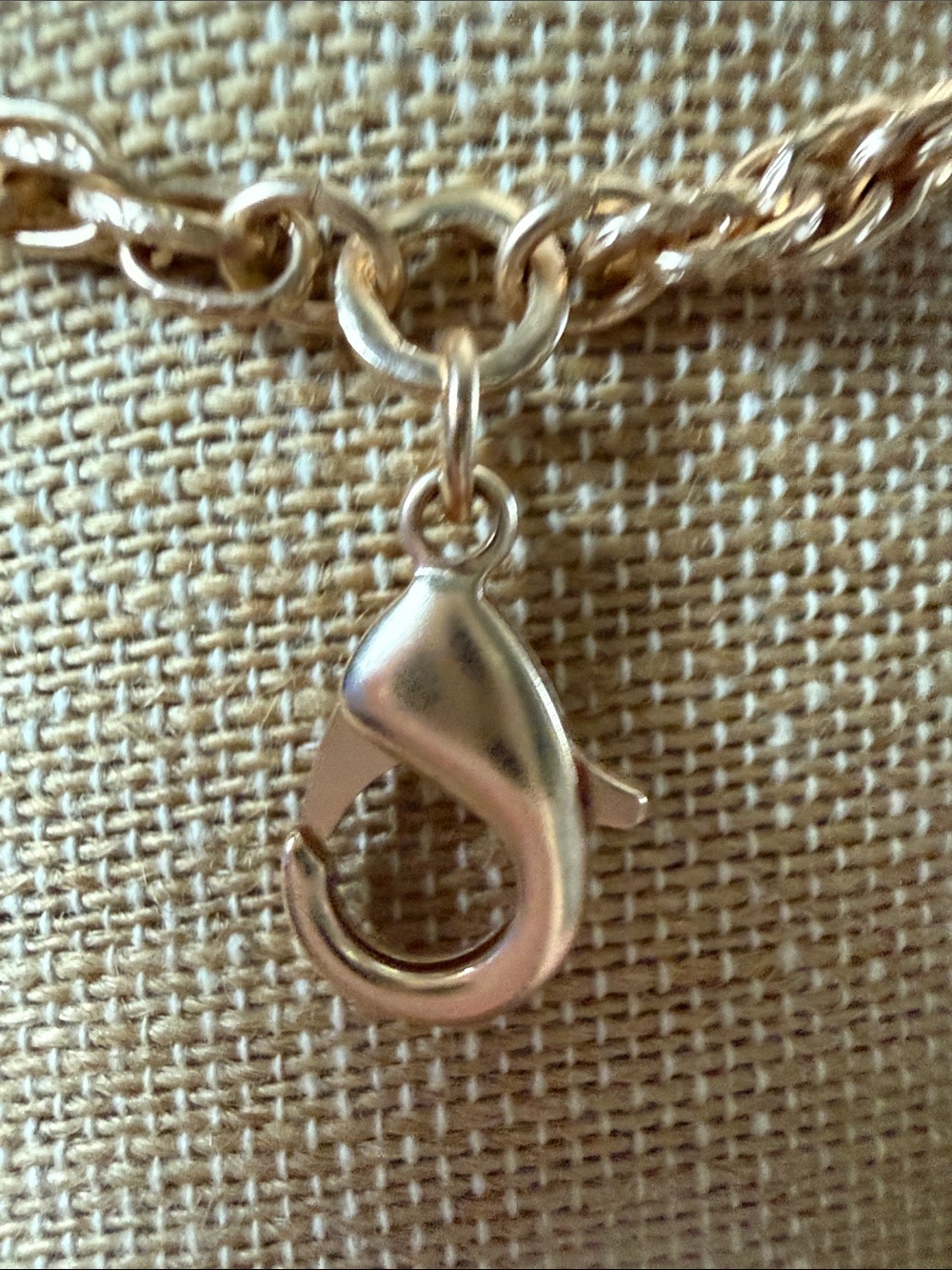 Gold-Tone Convertible Triple Stone Pendant Necklace - NWOT - Picture 7 of 7